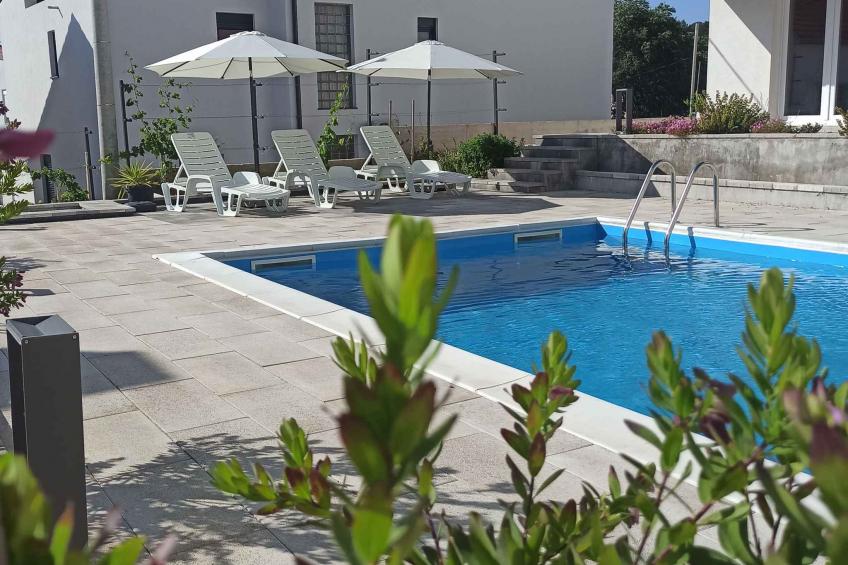 Holiday home with pool use and large terrace - BF-DKY7P