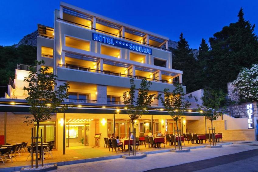Boutique Hotel Saudadet - Premium Double Room With Private Bathroom 2 - foto 22