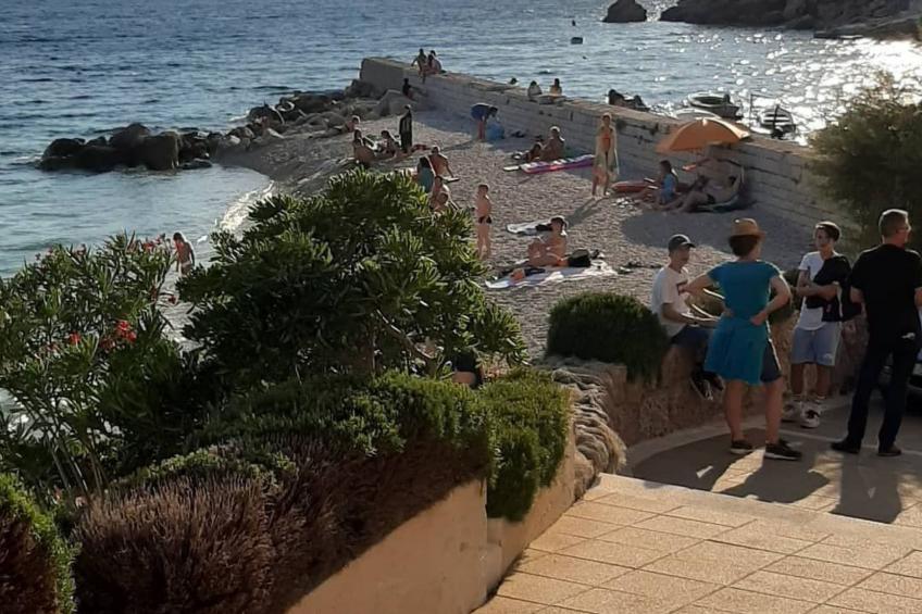 3 Schlafzimmer Villa mit beheiztem Pool und Meerblick - foto 84