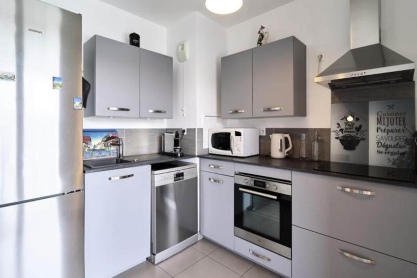 Dans Les étoiles - 2 Chambres Proche Centre Ville Avec Parking Inclus - foto 6