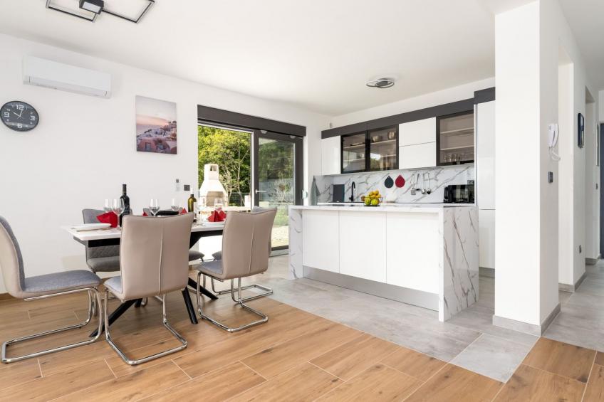 Villa "Lavanda" mit Garten, Grill und Terrasse - foto 14