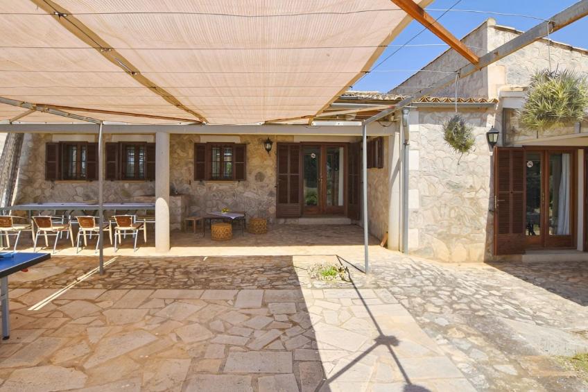 Finca mit großem eingezäunten Pool und Klimaanlage. - foto 16