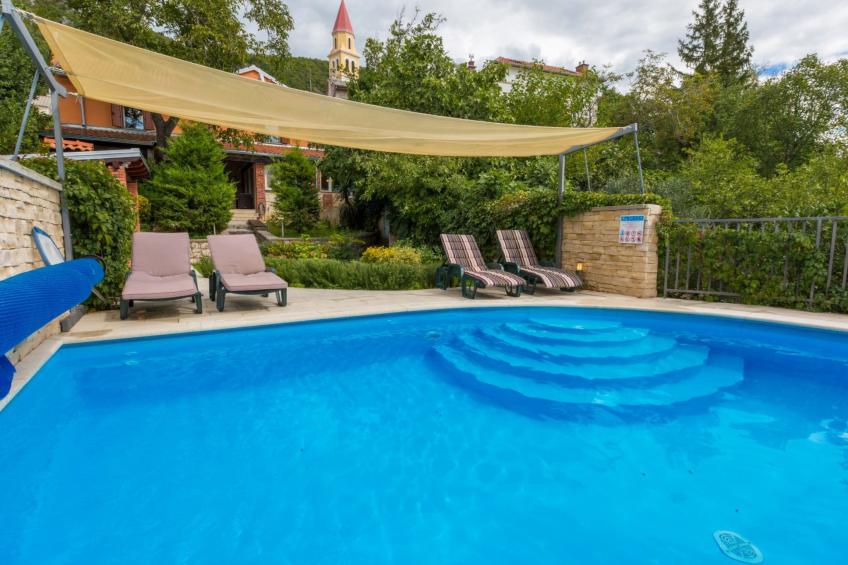 KRIZISCE / HR-09780-01