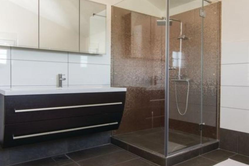 Laura mit Pool - foto 21