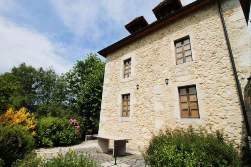 Maison De Charme Ancienne Entre Lacs Et Rhône - foto 27