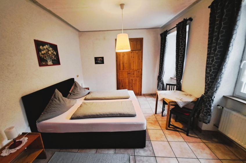 mit Garten und Parkplatz - foto 9