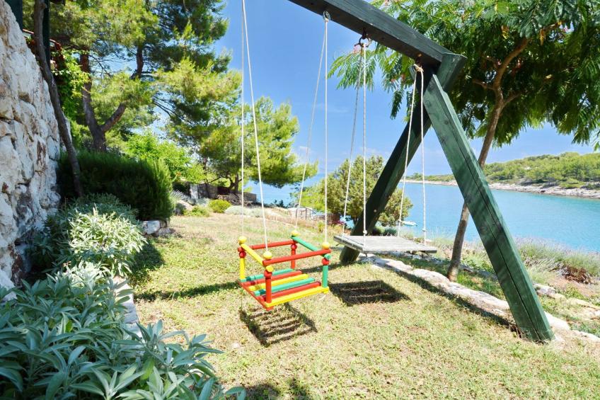Blissful Bay Apartments Vrboska - Classic Two Bedroom Apartment with Terrace (owner Lavanda) - foto 35