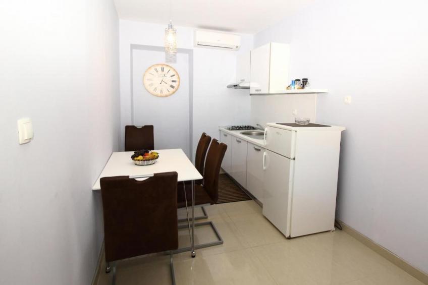 Apartments Dubreta - Two Bedroom Apartment with Balcony - foto 6