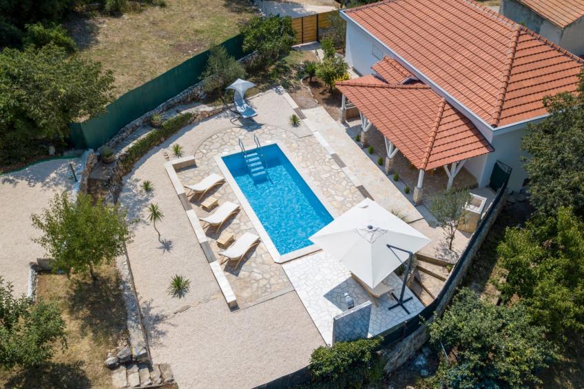 Gemütliche Villa Gabriel mit Schwimmbad - foto 4