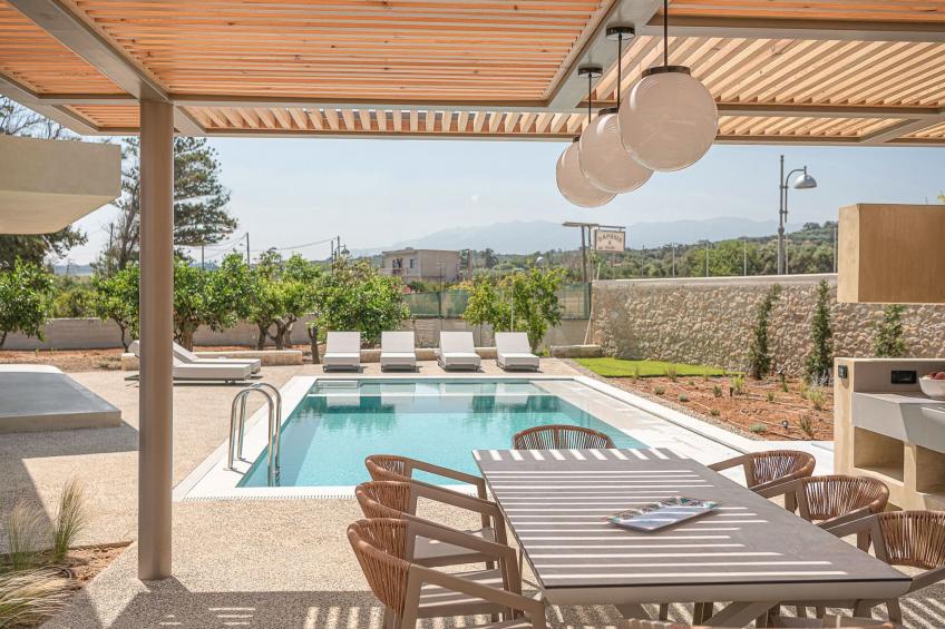 "Villa Portokalea", direkt am Meer