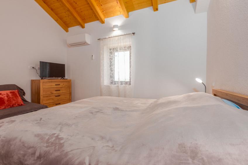 Apartment Varos 2+1 with shared pool - foto 23
