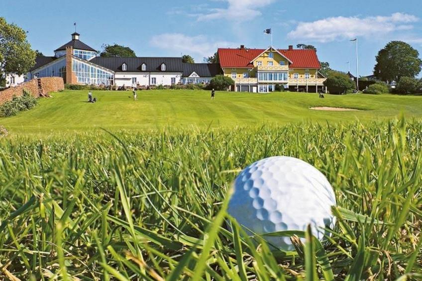 Holzhaus mit Terrasse, direkt an einer Bucht - foto 27