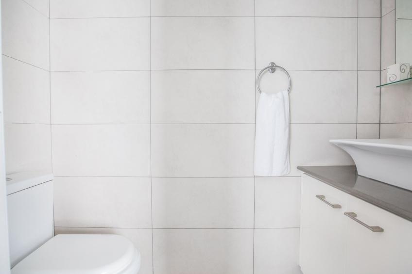 Moderne, geräumige Villa am Strand mit Pool - foto 19