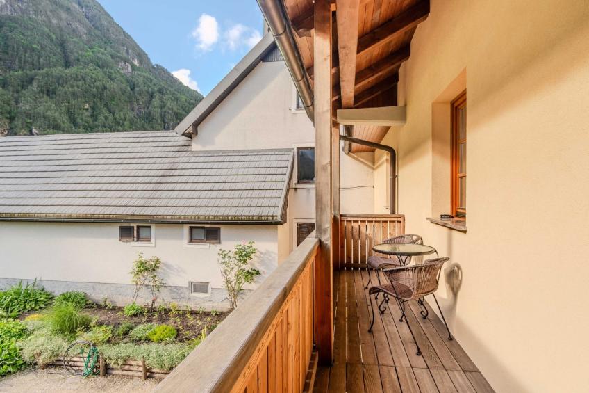 Log pod Mangartom Amazing Apartment with Balcony - One Bedroom Apartment with Balcony - foto 28