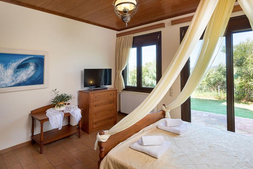 Familienvilla mit privatem Pool und Kinderbereich - foto 13