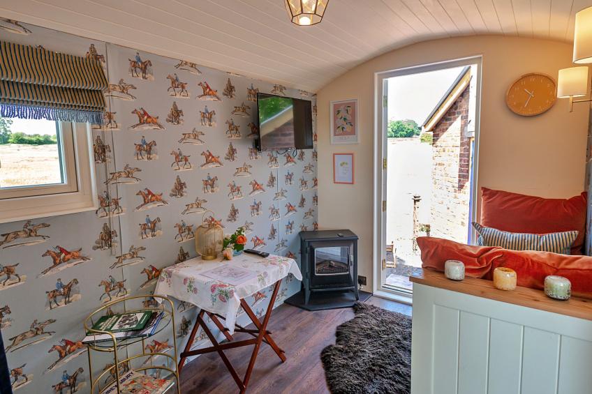 Shrawardine Train Carriage - foto 9