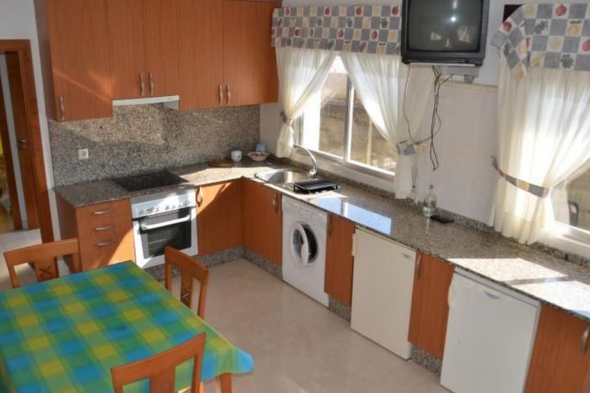Sehr helle Villa in Strandnähe mit großem Garten und überdachter Terrasse - foto 34