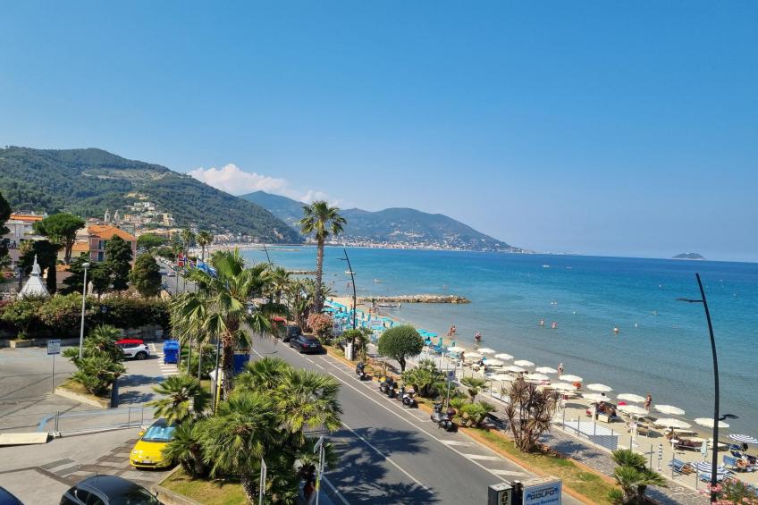 Laigueglia Beach - foto 17