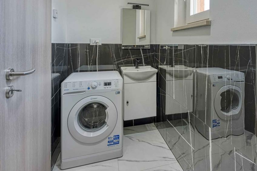Villa met zwembad en airconditioning - BF-GWGG3 - foto 46