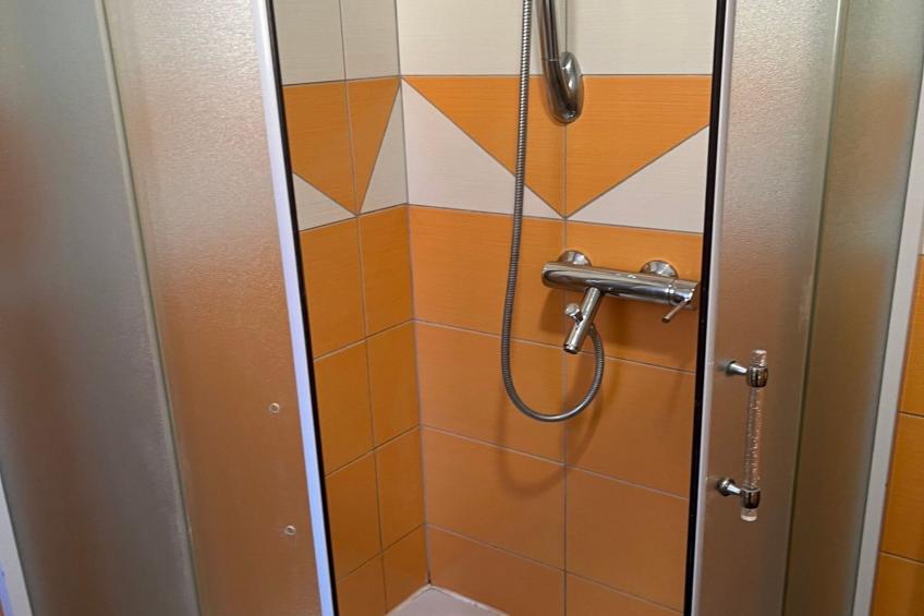 Meadow Tranquil Apartments with Evergreen Garden - Two Bedroom Apartment - foto 15