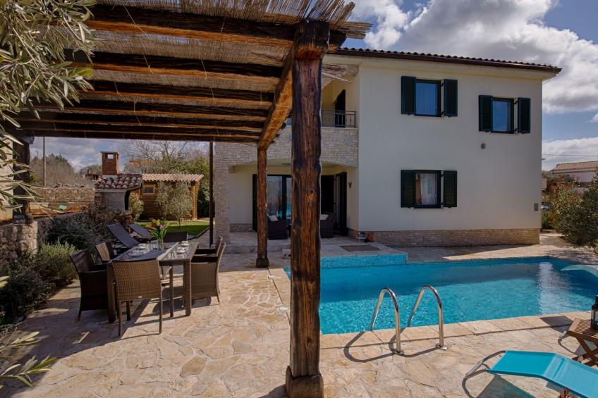 Villa "Oleandar" mit Schwimmbad und Meerblick