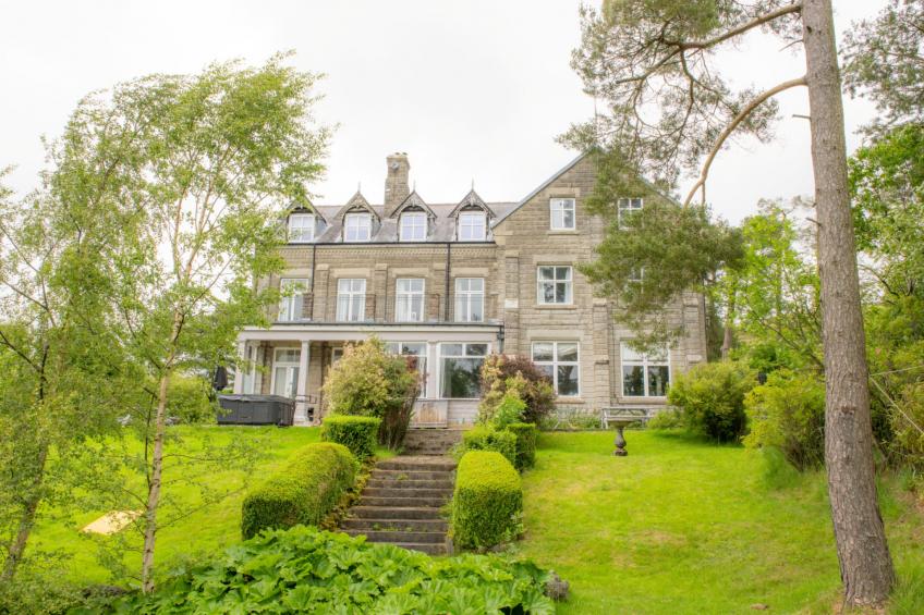 Evergreen Manor