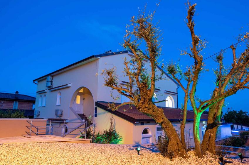 Vakantiewoning met balkon - BF-B6Z64 - foto 14