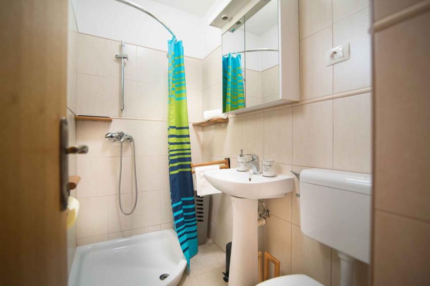 Holiday home mit private Whirlpool - BF-Z2Y45 - foto 32
