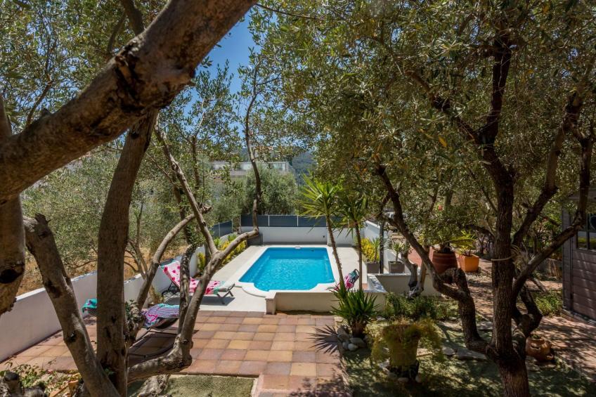 Geräumiges Ferienhaus mit Terrasse und Garten - foto 50