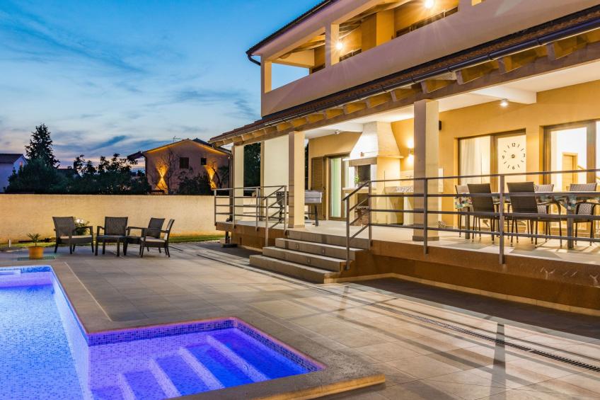 in Juršići mit Privatem Pool - foto 9