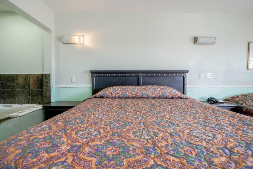 King Bed Smoking - foto 32