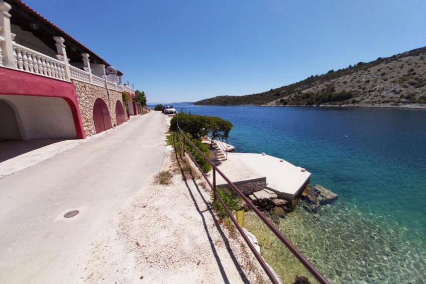 Villa Bonaca -  Classic Studio Apartment with Balcony and Sea View - foto 15