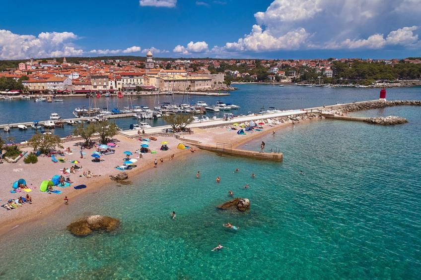 Luxuriöse Villa mit Pool, großem mediterranen Garten und Kinderspielplatz. - foto 8