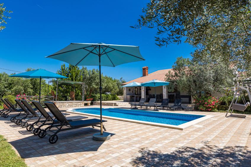 Villa Lavinija - foto 2