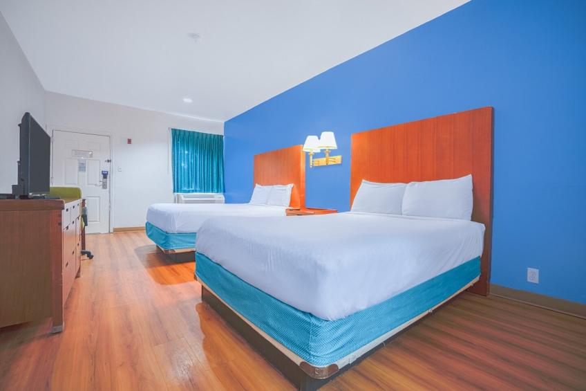 2 Queen Beds Non-Smoking - foto 15