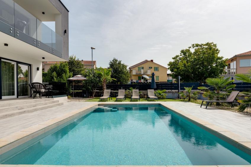 Schöne neue Villa mit Pool in Strandnähe - foto 5