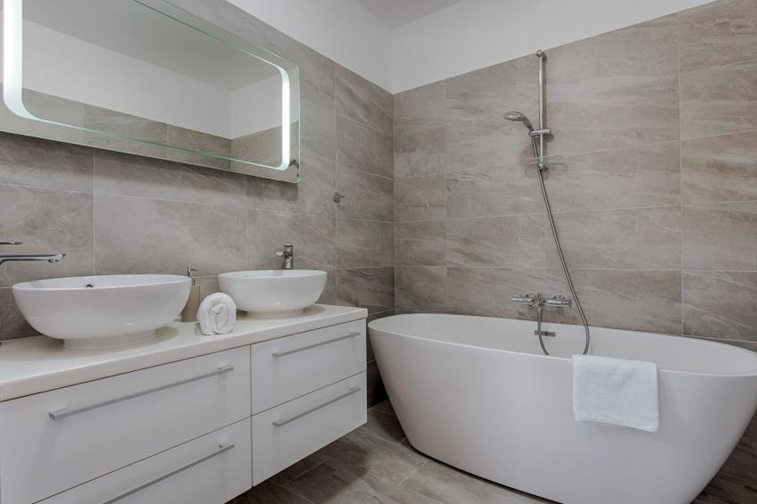 Haus in Pinezići mit privatem Pool - foto 44