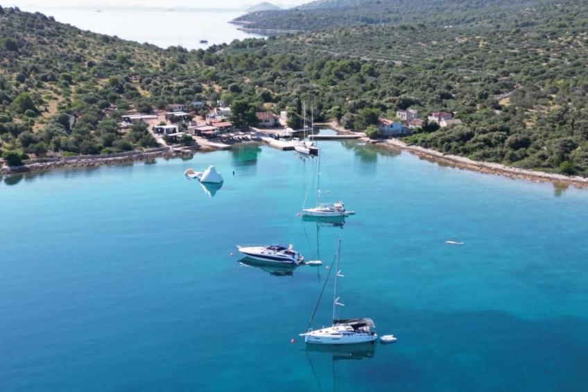 Strandhaus Lady - Ferienanlage Bain, Žut - Kornati - foto 2