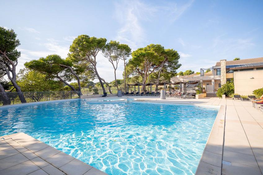 Provence Country Club