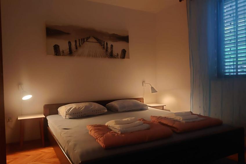 Villa Peragić - Triple Room with Balcony and Private External Bathroom - foto 3