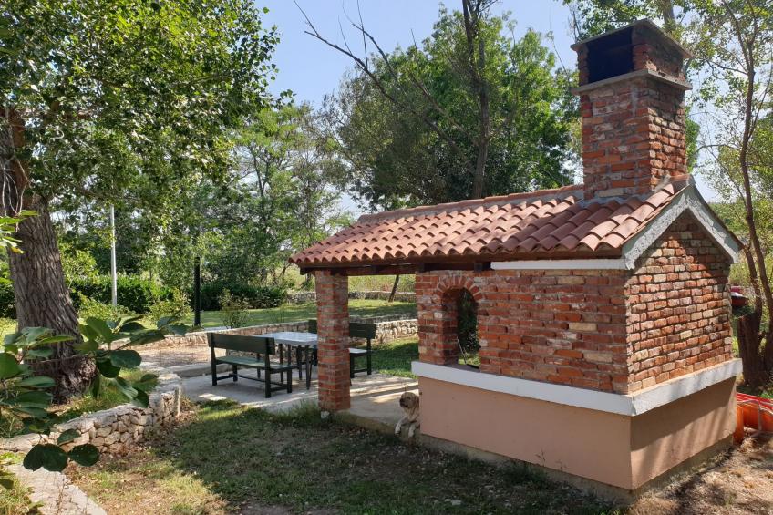 Am Fluss gelegenes Haus mit Galerieschlafplätzen - foto 20