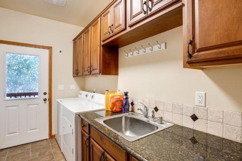 County Home Cabin mit Wi-Fi und Kamin - foto 15