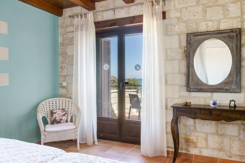 Villa aus Stein, privater Pool, BBQ 30m zum Strand - foto 33