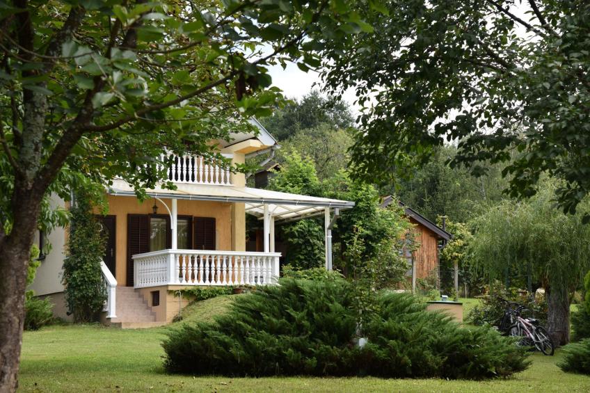 Hütte mit Garten, Grill und Terrasse - foto 17