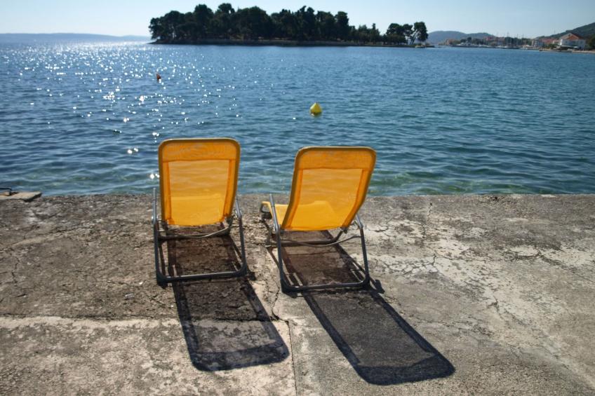 Traditionelles Steinhaus am Meer in Preko - foto 37