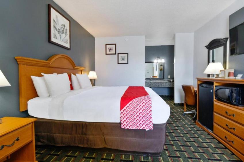 King Bed Accessible - foto 12