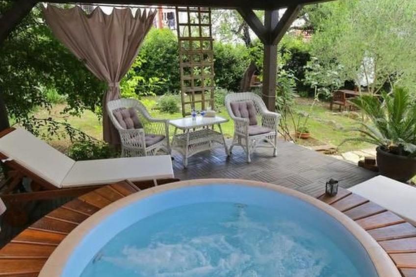 Steinhaus in Strandnähe mit Whirlpool - foto 21