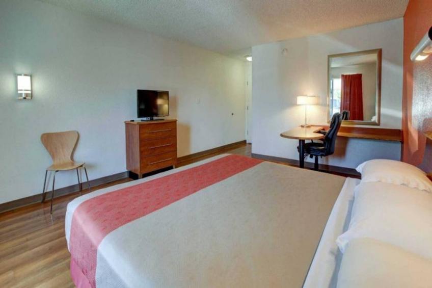 2 QUEEN BEDS - foto 11