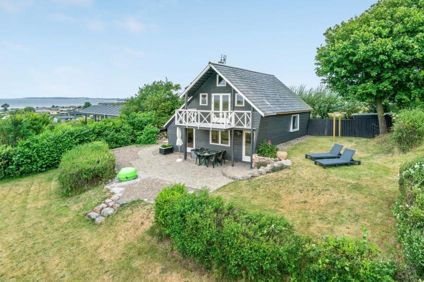 "Chayton" - 450m from the sea in Funen