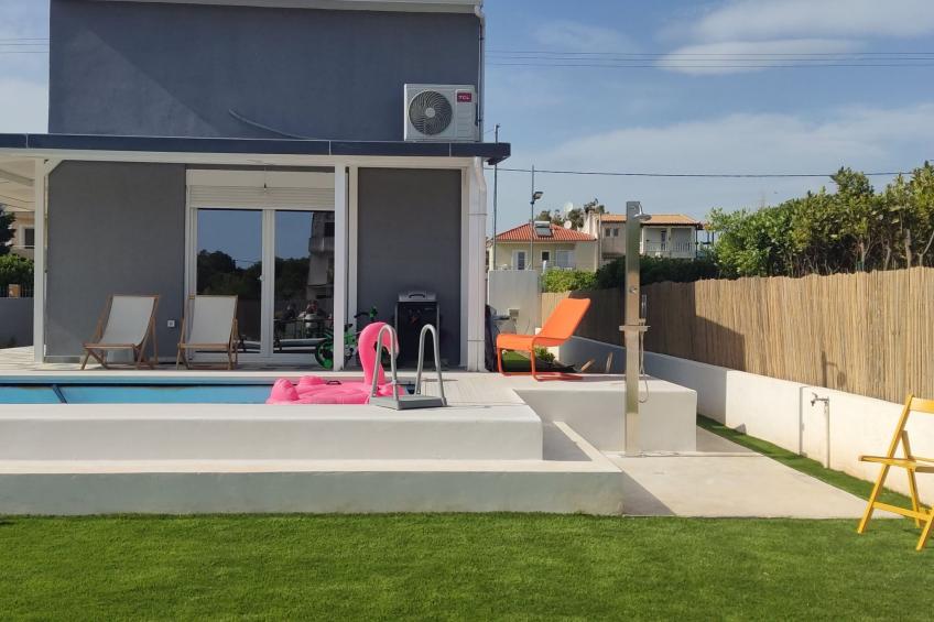 Kinderfreundliche Pool Villa 5p Seaside Beach Forest